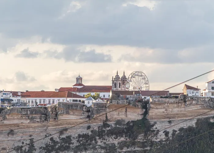 Caminho Real Guest I