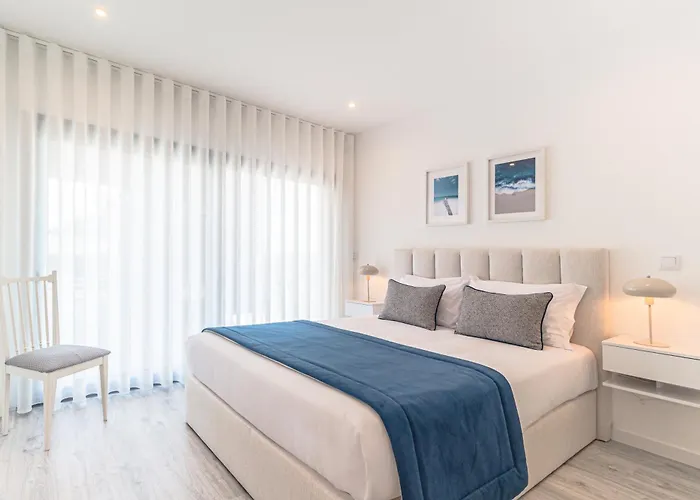 Caminho Real Guest I